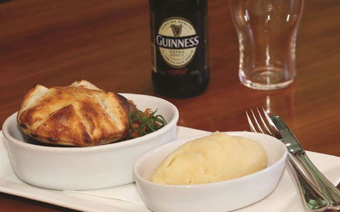 Jandowae Chargrill Bistro - Accommodation Australia 6