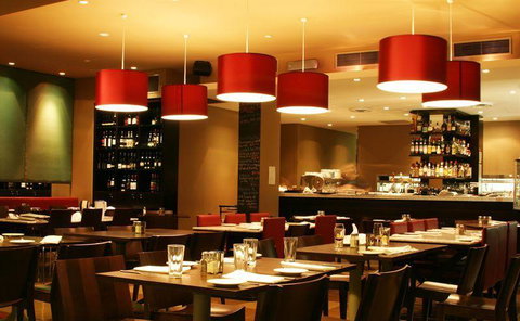 Schnitzel Encounter - Accommodation Australia 10