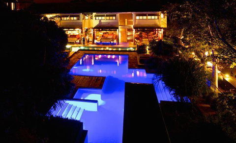 The Deck Poolside Bar & Restaurant - Australia Shopping 8