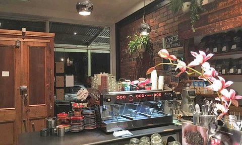 Cormorant Bay Cafe - Australia Shopping 17