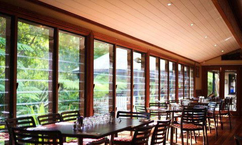 Darwin Ski Club - Accommodation Australia 17
