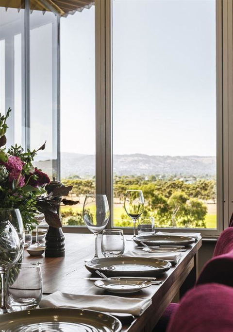 Skyline Restaurant - Accommodation Australia 10