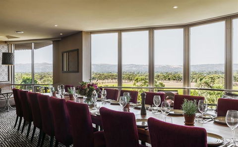 Skyline Restaurant - Accommodation Australia 1