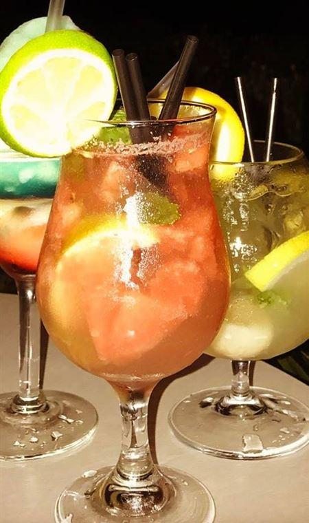 Taylors Waterfront Restaurant & Function Centre - Local Tourism 4