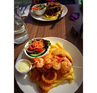 Sails Restaurant - Accommodation Australia
