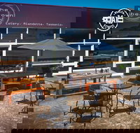 The Brown Bear Eatery - Local Tourism