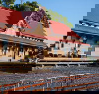 Tracks on Point - Local Tourism