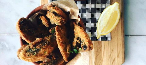 Caffe Rosso Bowral - Bed n Breakfasts 3