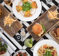 The Northshore Tavern - Accommodation Australia