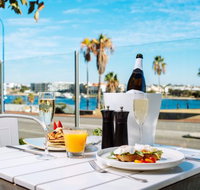 Tradewinds Bar and Restaurant - Local Tourism