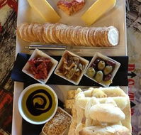 Swanbrook Winery  Cafe