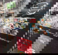 Mama Tran - Claremont - Accommodation Australia