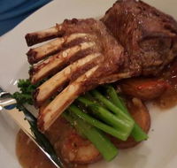 Eljays Restaurant at Comfort Inn Bay of Isles - Local Tourism