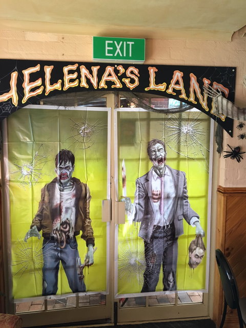 Creepy Hollow Cafe Restaurant - Local Tourism 3