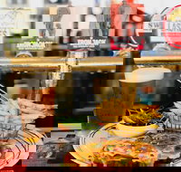 Jurien Hotel's Restaurant - Accommodation Australia