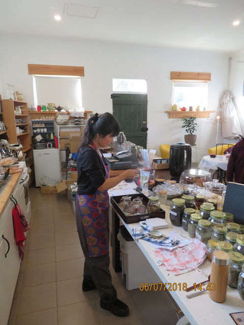 Tiny Tea Shop - Australia Shopping 1