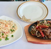 Fork  Chopsticks Asian Restaurant - Bed n Breakfasts