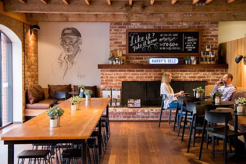 Harry's Deli - Local Tourism 0