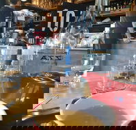 Surreal Eats - Accommodation Australia