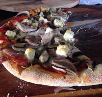 Frogs  Roses - Local Tourism