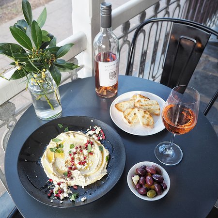 Hahn & Hamlin - Local Tourism 0