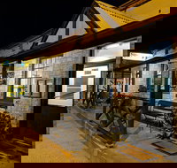 Riverton Hotel - Local Tourism