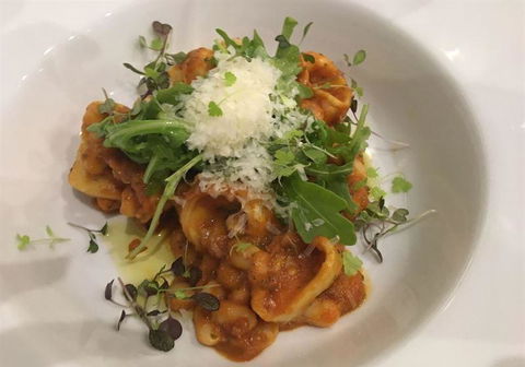 Sylvia's Restaurant & Wine Bar - Accommodation Australia 0