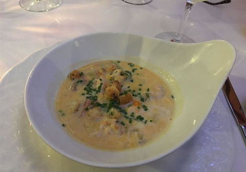 Sylvia's Restaurant & Wine Bar - Accommodation Australia 2