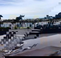 LakeFront Bistro - Accommodation Australia