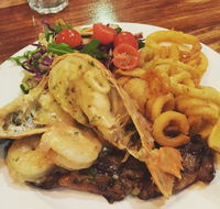 Hog's Breath Cafe - Accommodation Australia