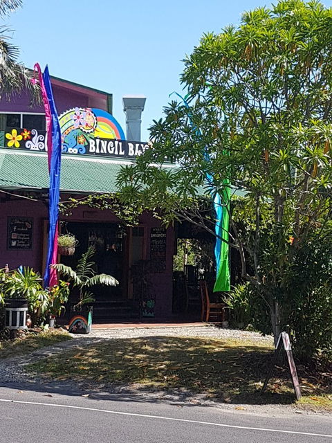 Bingil Bay Cafe - Bed n Breakfasts 5