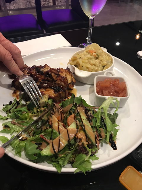 Sandy's Bar And Grill - Accommodation Australia 1