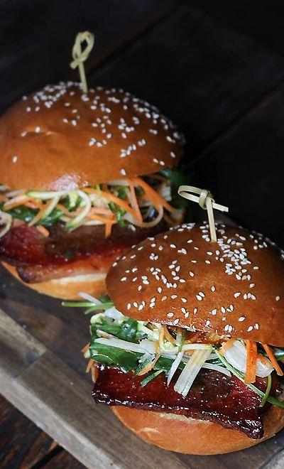 The Stables Bar - Local Tourism 10