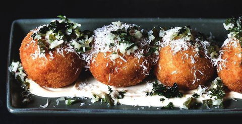 The Stables Bar - Local Tourism 3