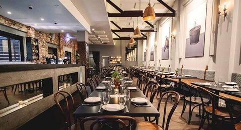 The Stables Bar - Local Tourism 4