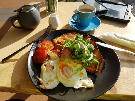 East Haldon QLD Australia Shopping