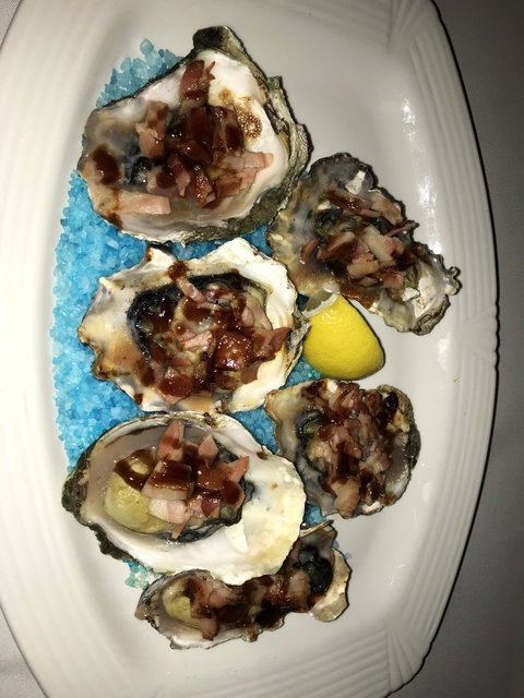 Oasis Restaurant And Bar - Local Tourism 5