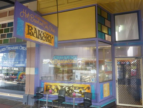 Childers Hot Bread & Cake Shop - Accommodation Australia 0