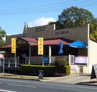 Aratula Cafe and Ice Creamery - Australia Shopping