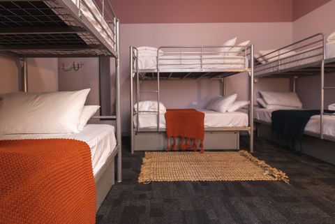 United Backpackers - Accommodation Australia 6