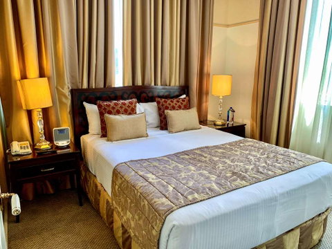 Royal Albert Hotel - Accommodation Australia 1