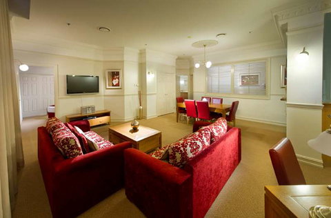 Royal Albert Hotel - Accommodation Australia 11
