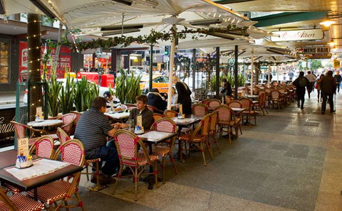Royal Albert Hotel - Accommodation Australia 13