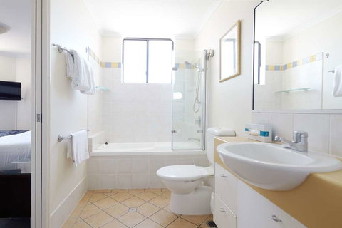 Central West End Apartments - Accommodation Australia 8