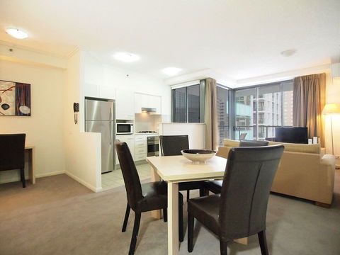 Oaks 212 Margaret - Accommodation Australia 1