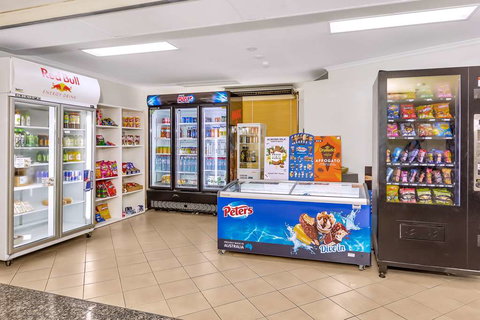 Comfort Inn & Suites Goodearth - Australia Shopping 17