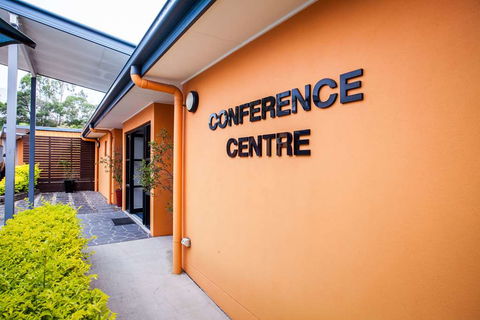Darra Motel And Conference Centre - Bed n Breakfasts 0