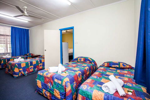 Darra Motel And Conference Centre - Bed n Breakfasts 11