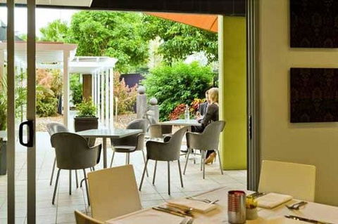 Rocklea International Hotel - Local Tourism 7