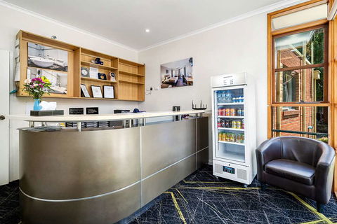 Comfort Inn Coach & Bushmans - Australia Shopping 5